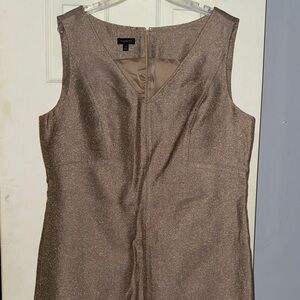 Talbot Elegant Sleeveless Gold Shimmer Dress